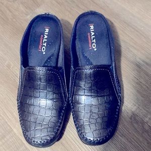 Rialto Comfort Faux Leather Slip On Mules